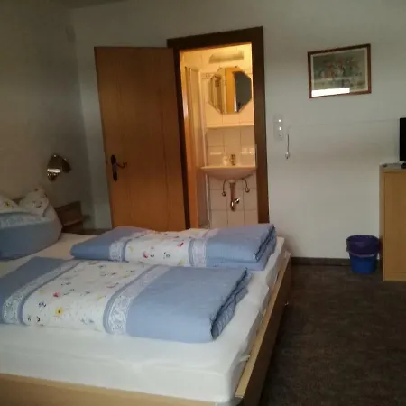 Haus Gertrud Haas Nocleg ze śniadaniem *