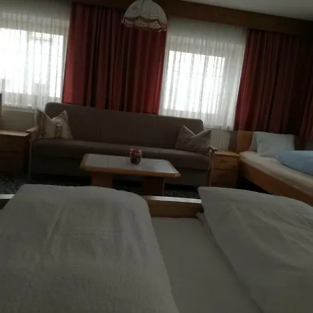 Nocleg ze śniadaniem Haus Gertrud Haas *